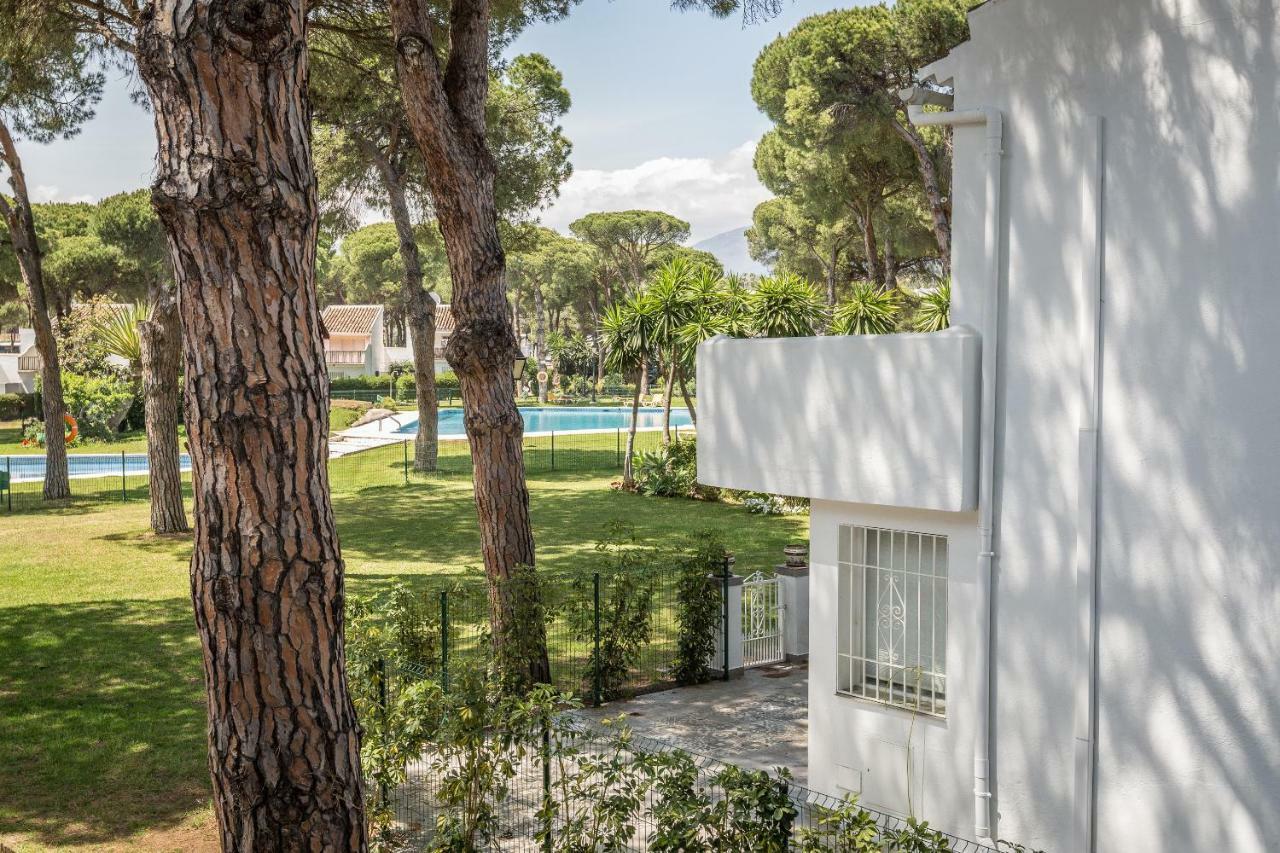 Apartament Beachside Cosy With Pool